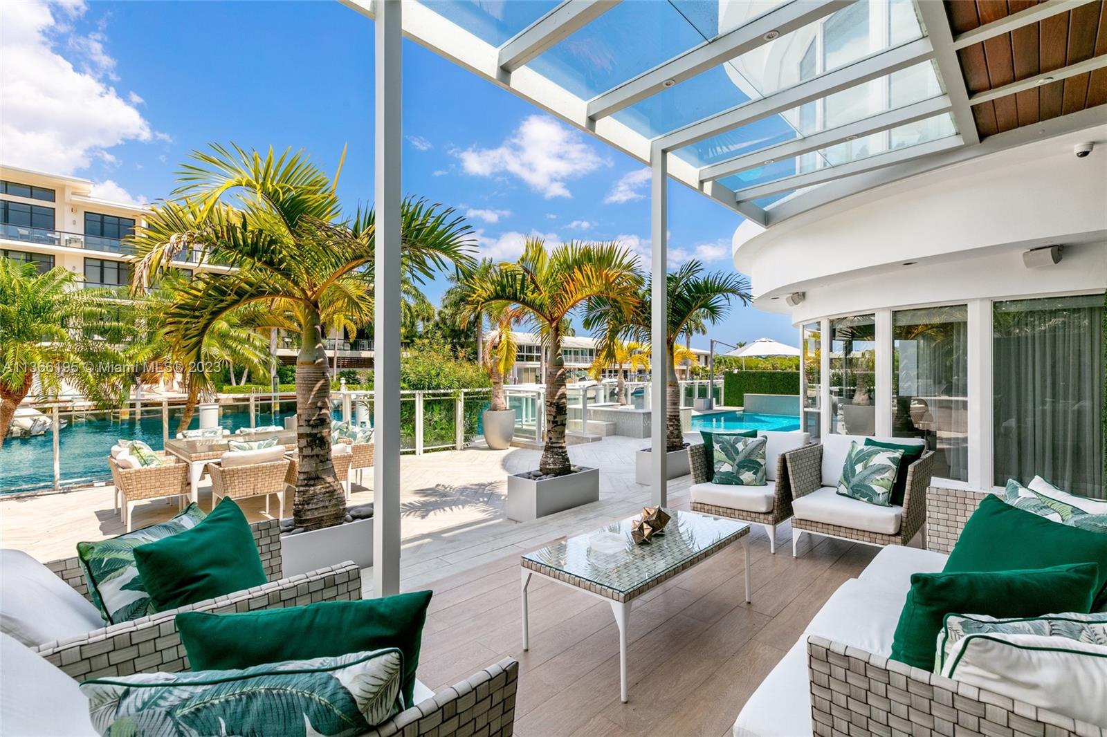 BEACH WAY HEIGHTS UNIT - Residential