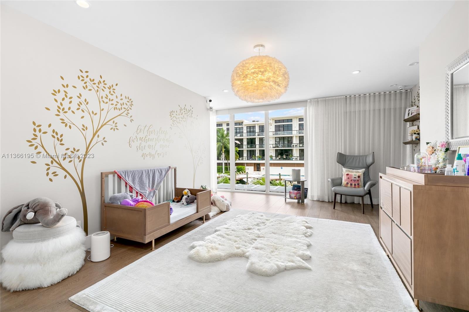 BEACH WAY HEIGHTS UNIT - Residential