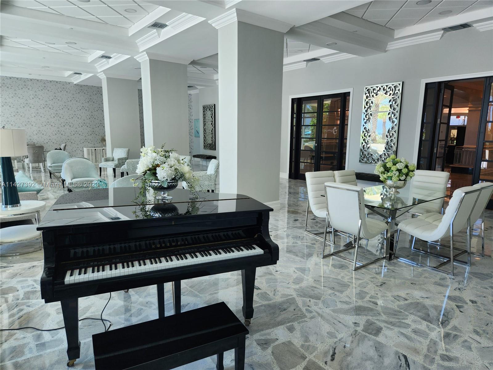 WAVE CONDO - Residential Lease