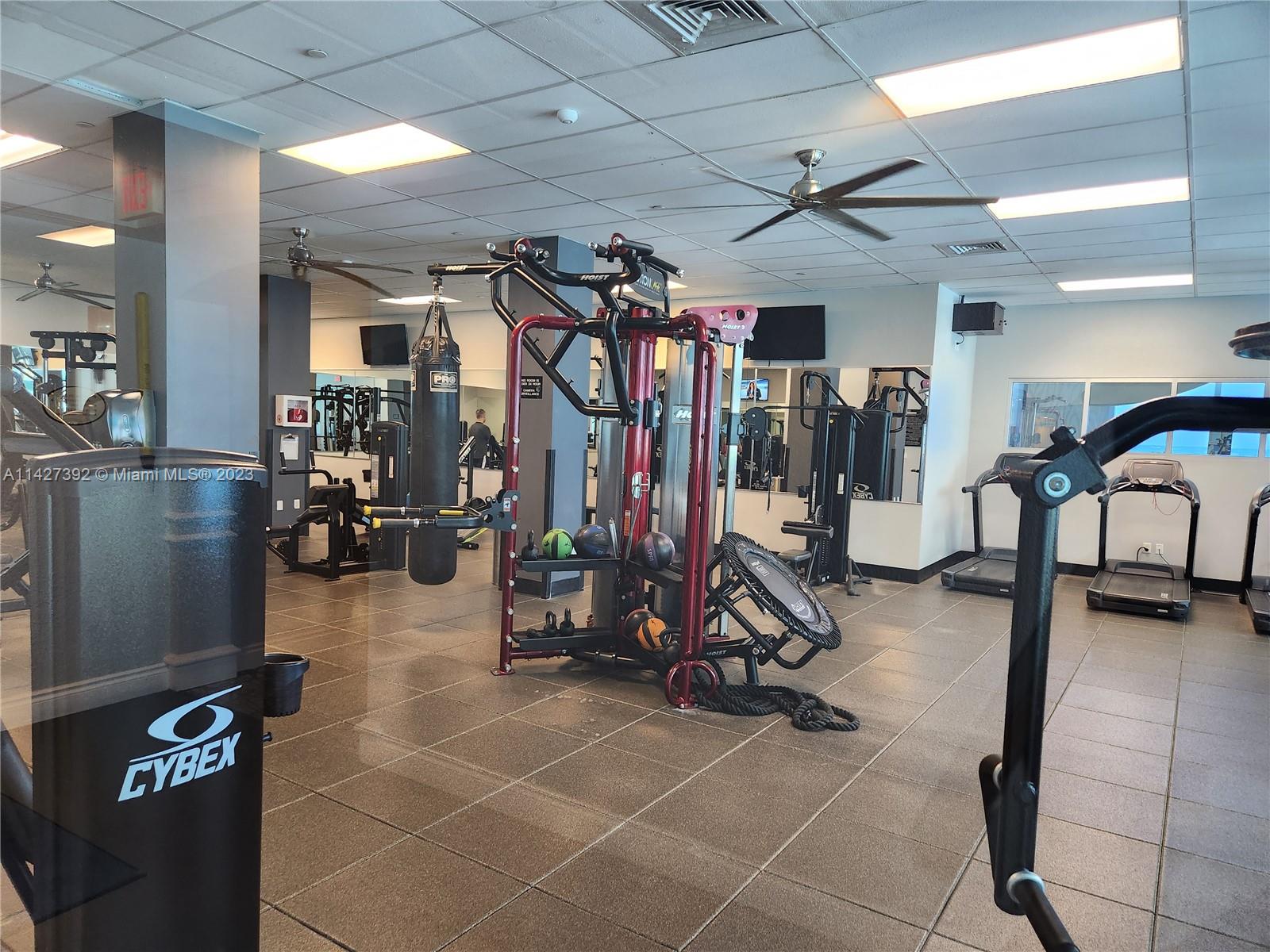 WAVE CONDO - Residential Lease