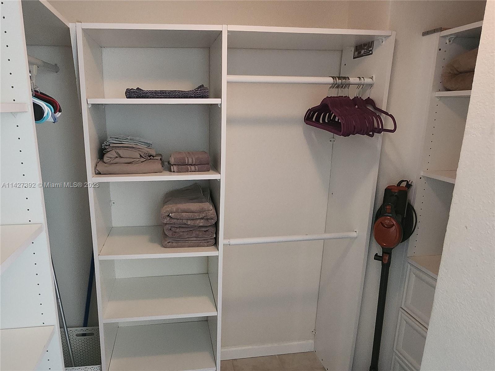 WAVE CONDO - Residential Lease