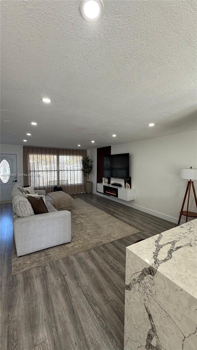 KINGS GARDENS SEC THREE - Residential