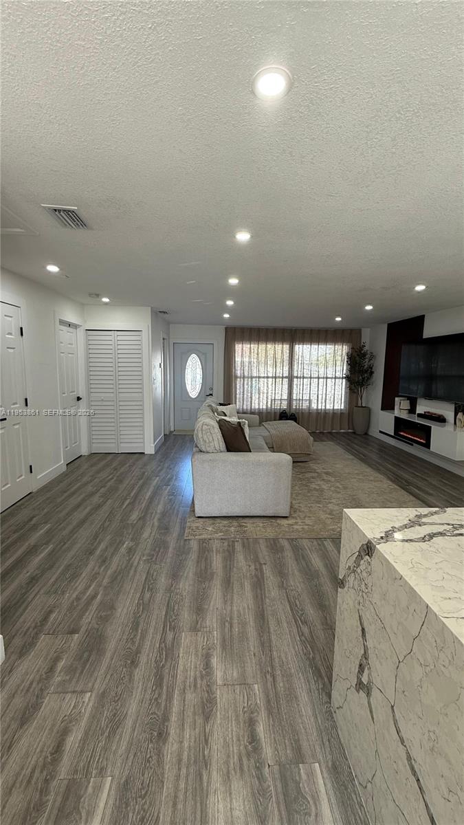 KINGS GARDENS SEC THREE - Residential