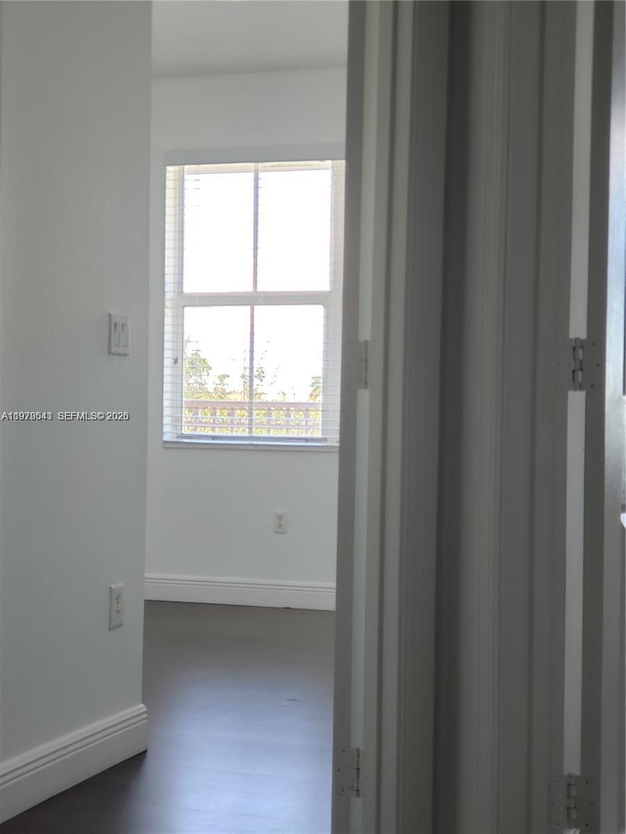 PROMENADE SHORES AT DORAL - Residential Lease