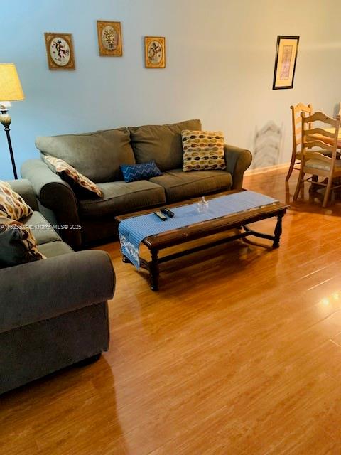 ORIOLE GARDENS THREE 81 C - Residential