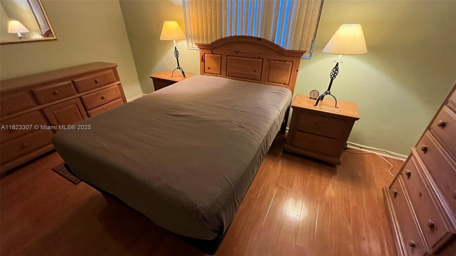 ORIOLE GARDENS THREE 81 C - Residential