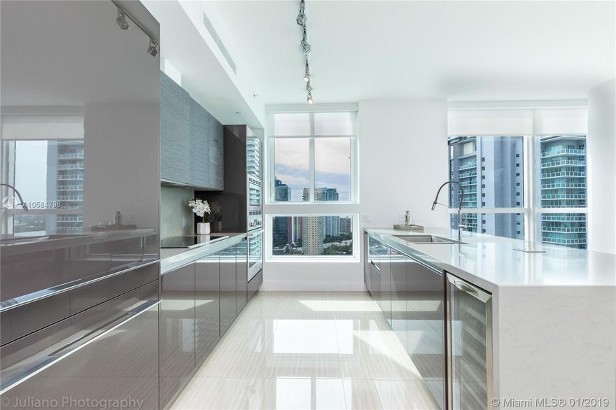 ***AMAZING 2 BEDROOM 2 BATH CORNER UNIT IN THE HEART OF BRICKELL ***FRESHLY PAINTED UNIT, FULLY EQUIPPED, BEAUTIFUL BAY VIEW, ASSIGNED PARKING. AMENITIES INCL: 24-HOUR FOB ACCESS TO ALL PRIVATE AREAS, SMART BUILDING TECHNOLOGY & ULTRA EFFICIENT WINDOWS, CINEMA SCREENING W/ 3D SURROUND SOUND & DIGITAL PROJECTION TECH, ZERO EDGE LAP POOL, AREA W/ BBQ STATIONS, STATE OF THE ART HEALTH & WELLNESS FITNESS CENTER INCL LIFE FITNESS EQUIPMENT. TENANT IS RESPONSIBLE FOR THE HOA SECURITY DEPOSIT.