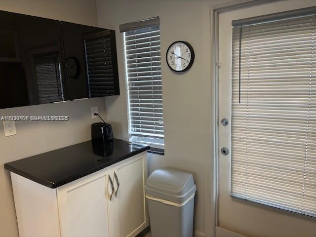 ISLANDS-MARTINIQUE CONDO - Residential Lease