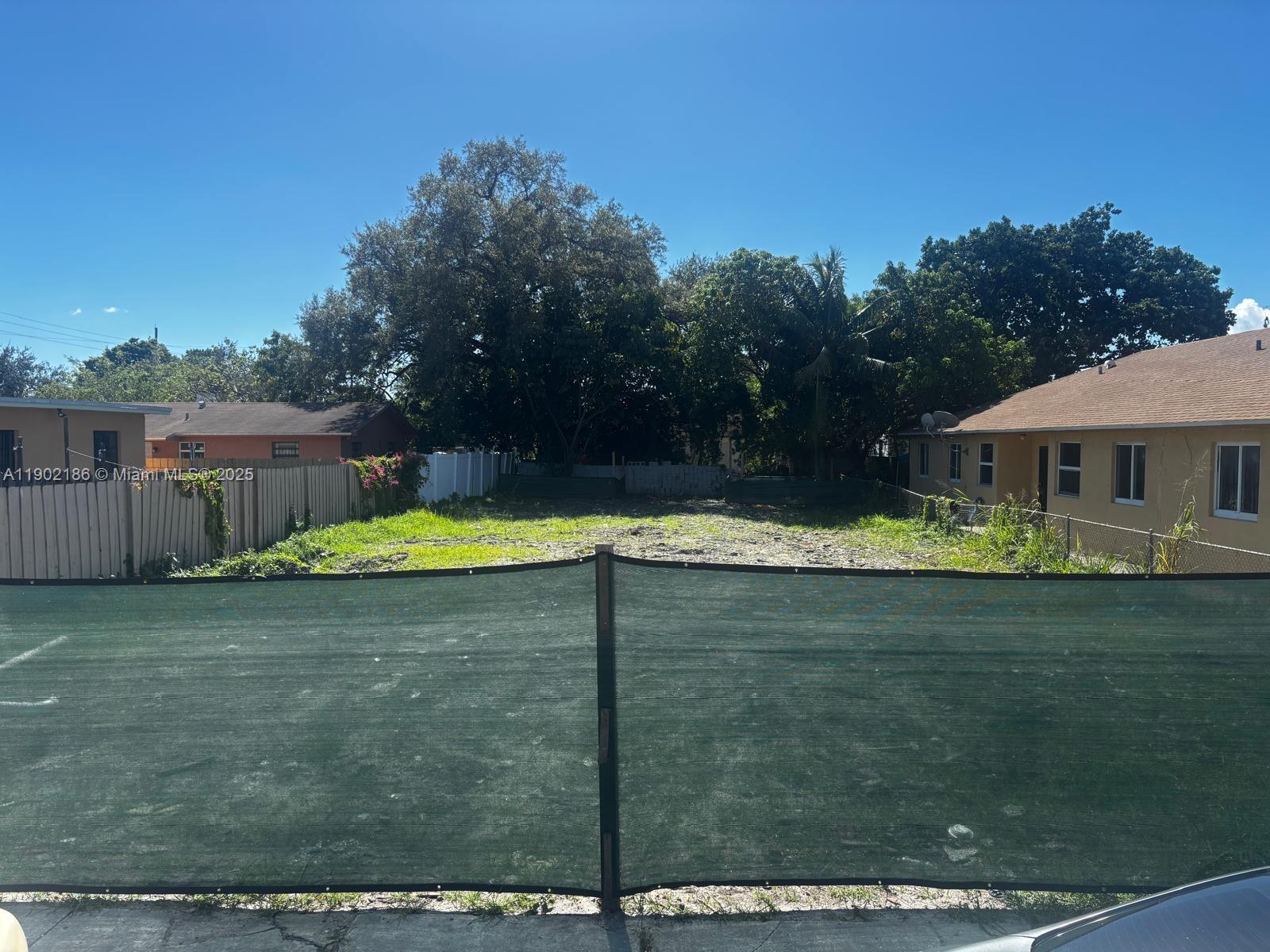 WESTDALE 2ND AMD PL - Residential