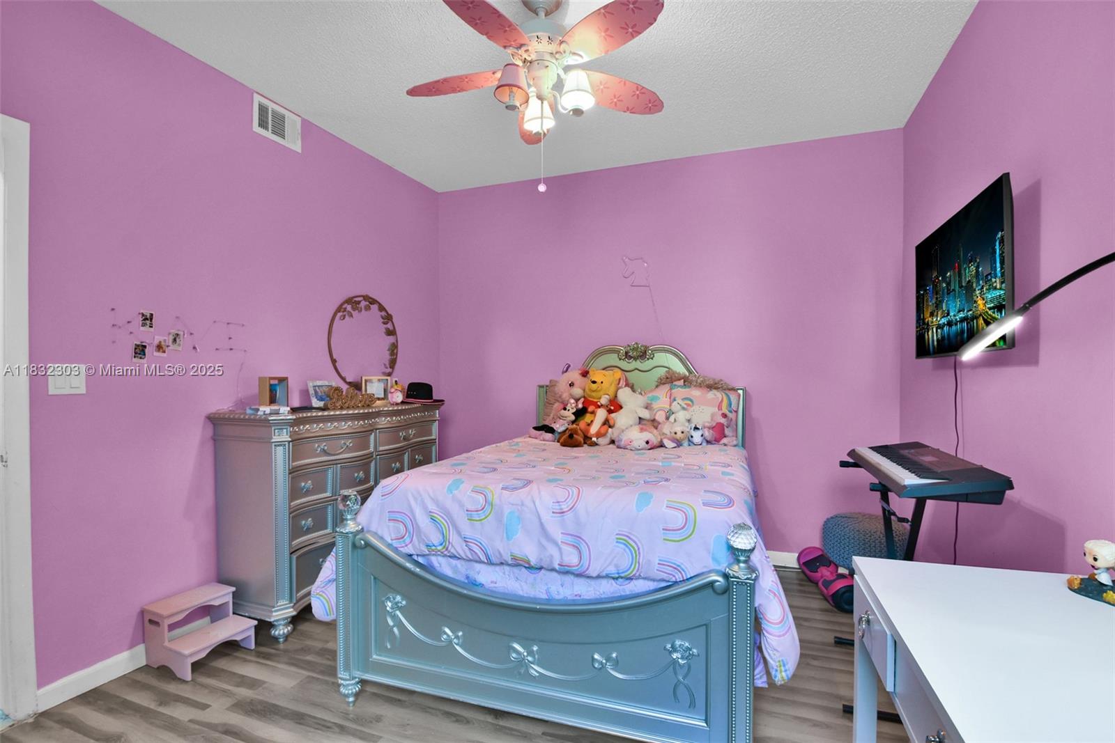 PEPPERTREE ON THE PARK - Residential