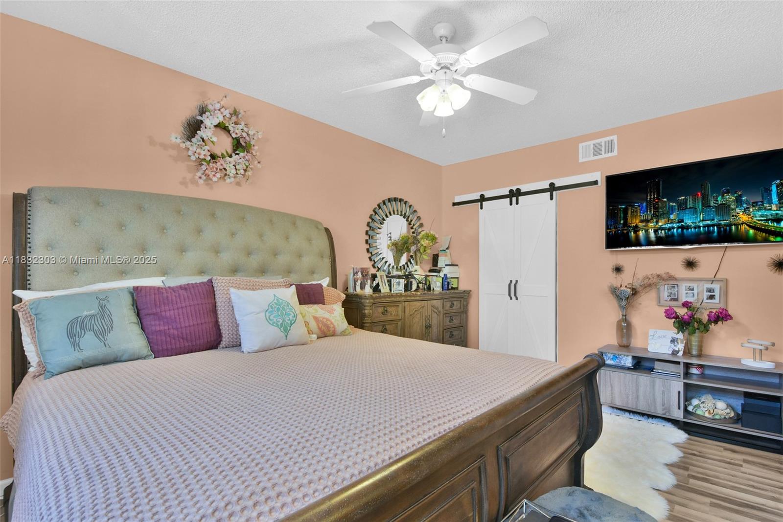 PEPPERTREE ON THE PARK - Residential