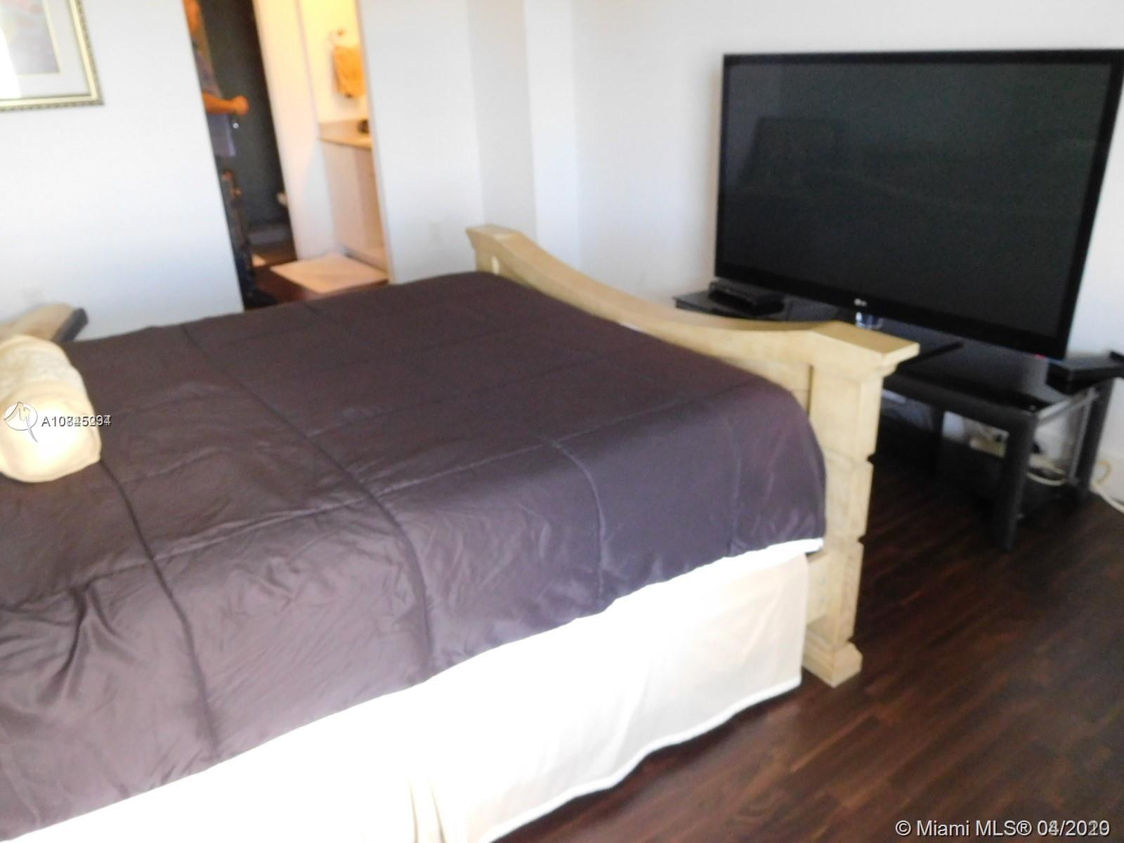 AVENTURA ELDORADO CONDO - Residential