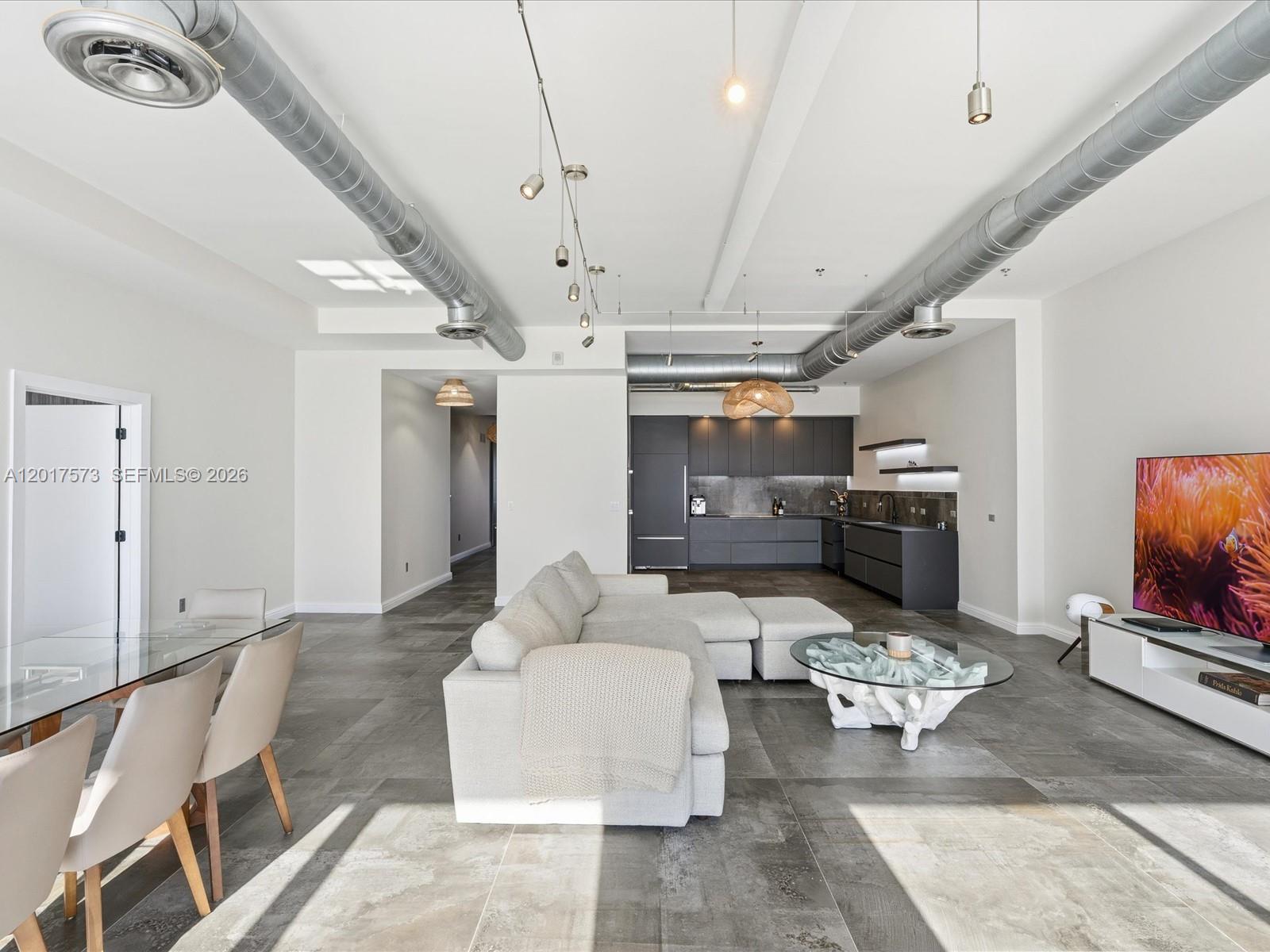 BAY HOUSE MIAMI CONDO - Residential