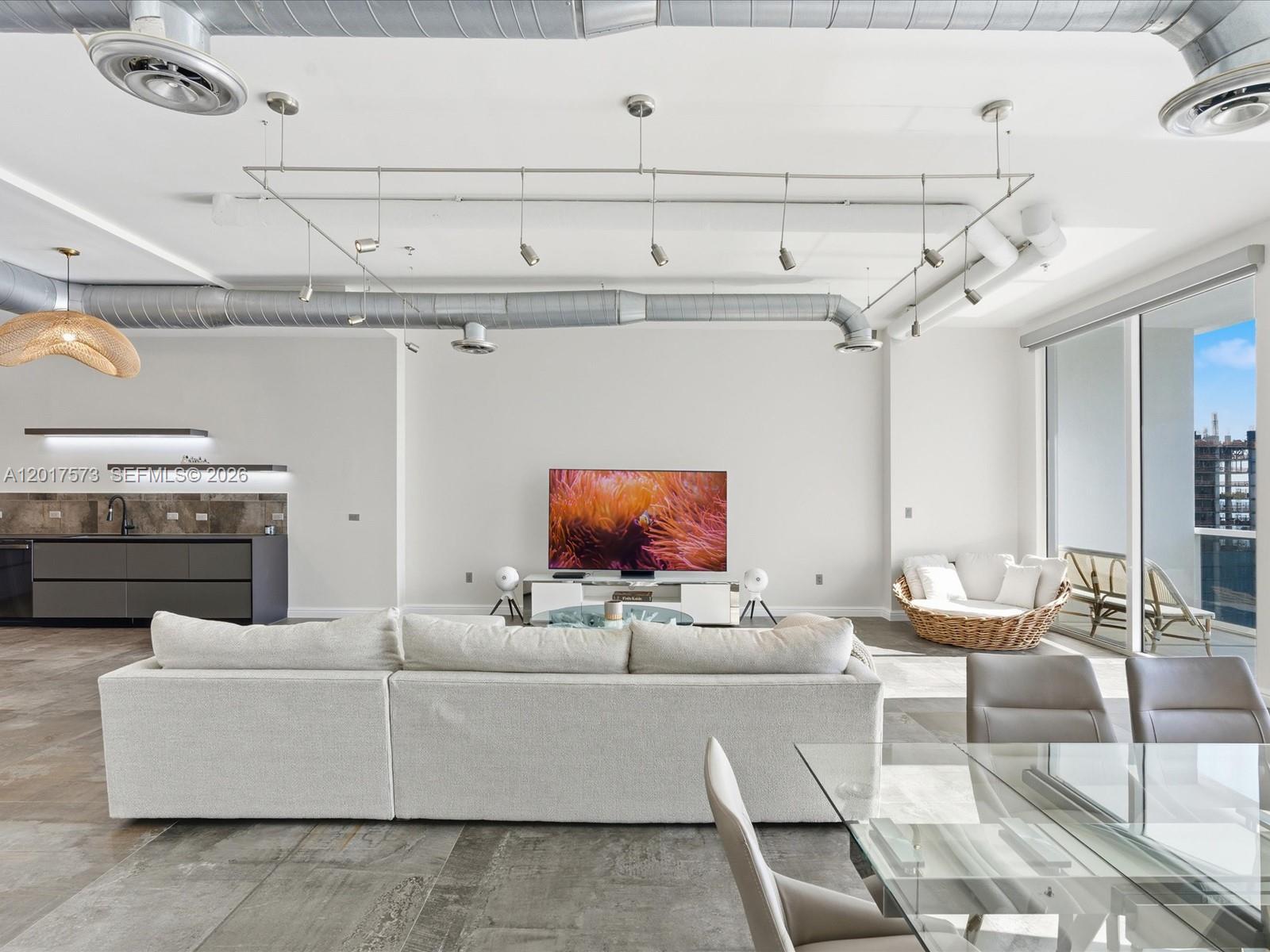 BAY HOUSE MIAMI CONDO - Residential