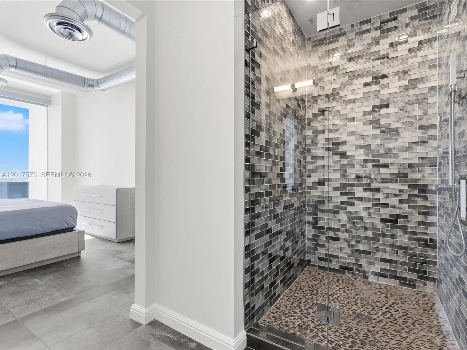 BAY HOUSE MIAMI CONDO - Residential