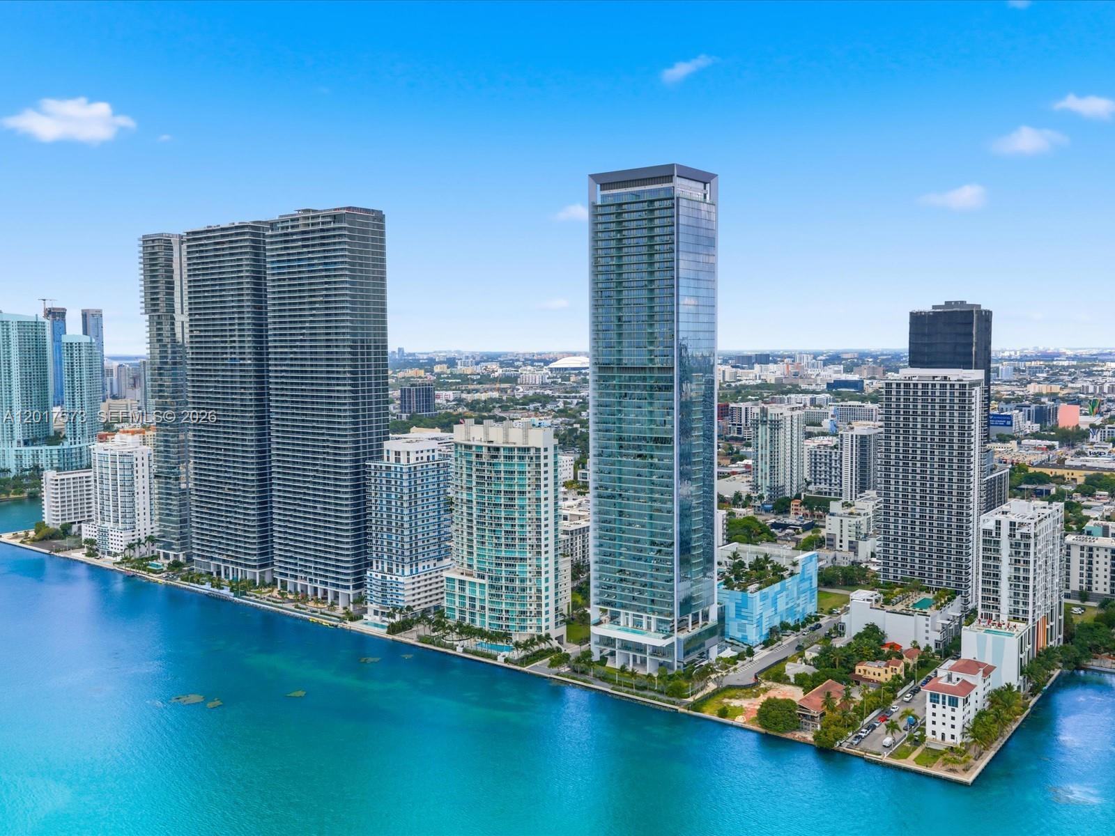 BAY HOUSE MIAMI CONDO - Residential