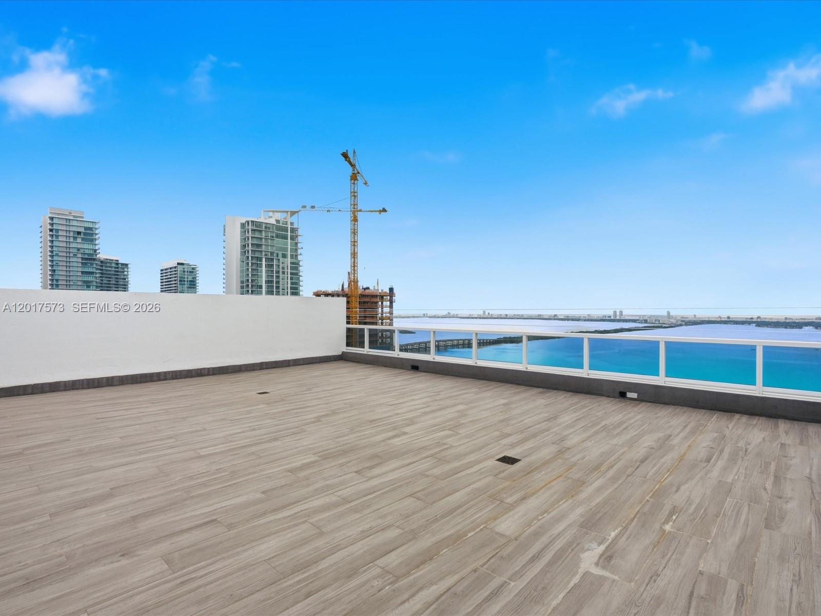 BAY HOUSE MIAMI CONDO - Residential