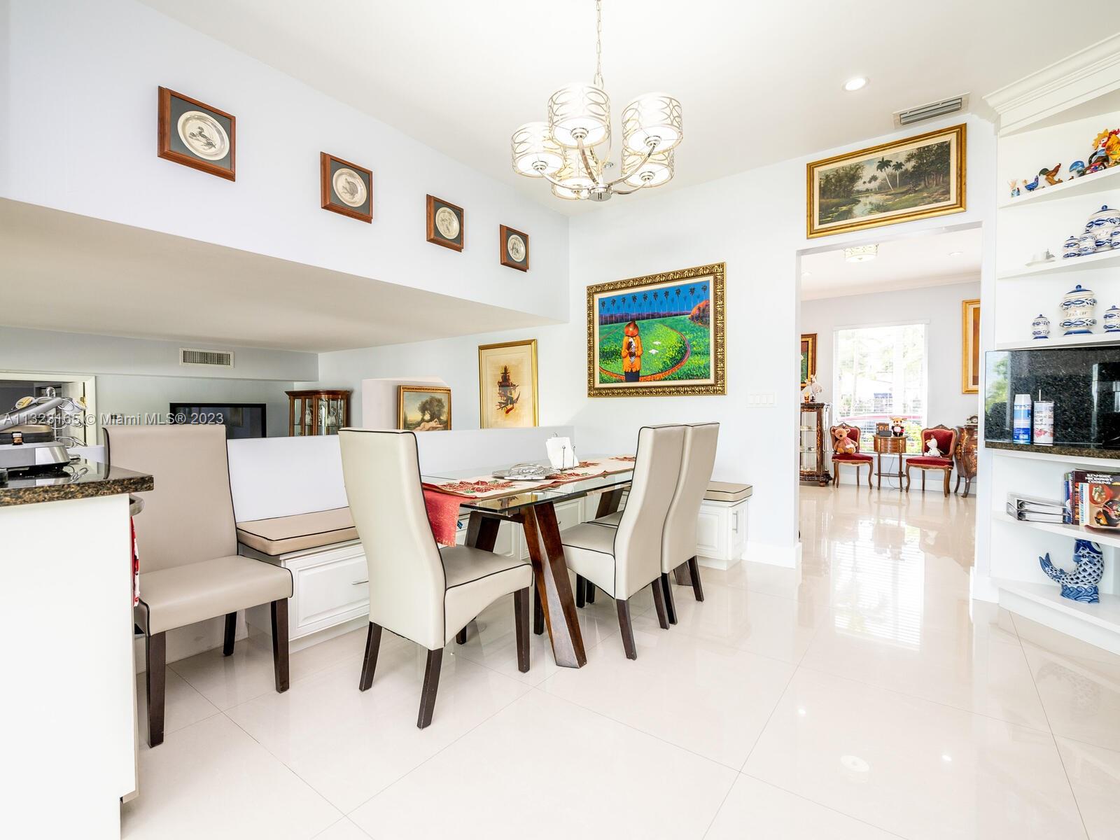 LAKE CATALINA - Residential