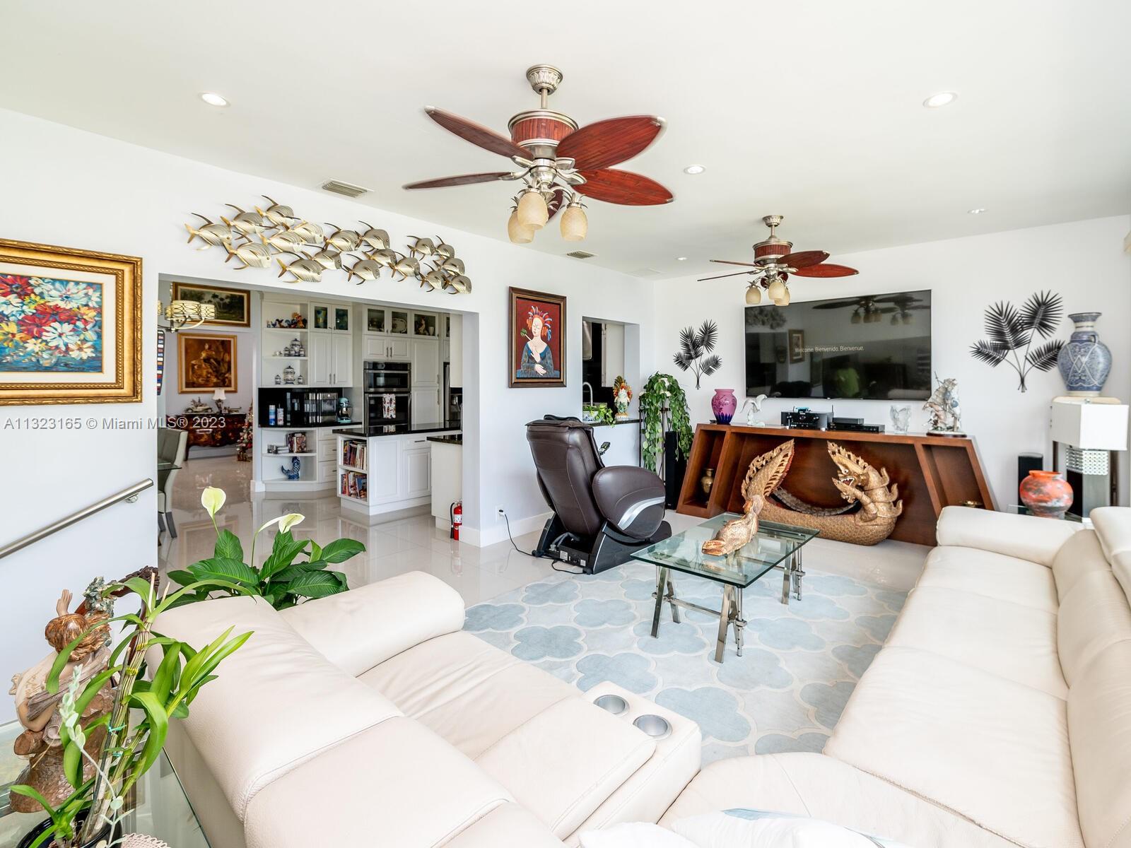 LAKE CATALINA - Residential