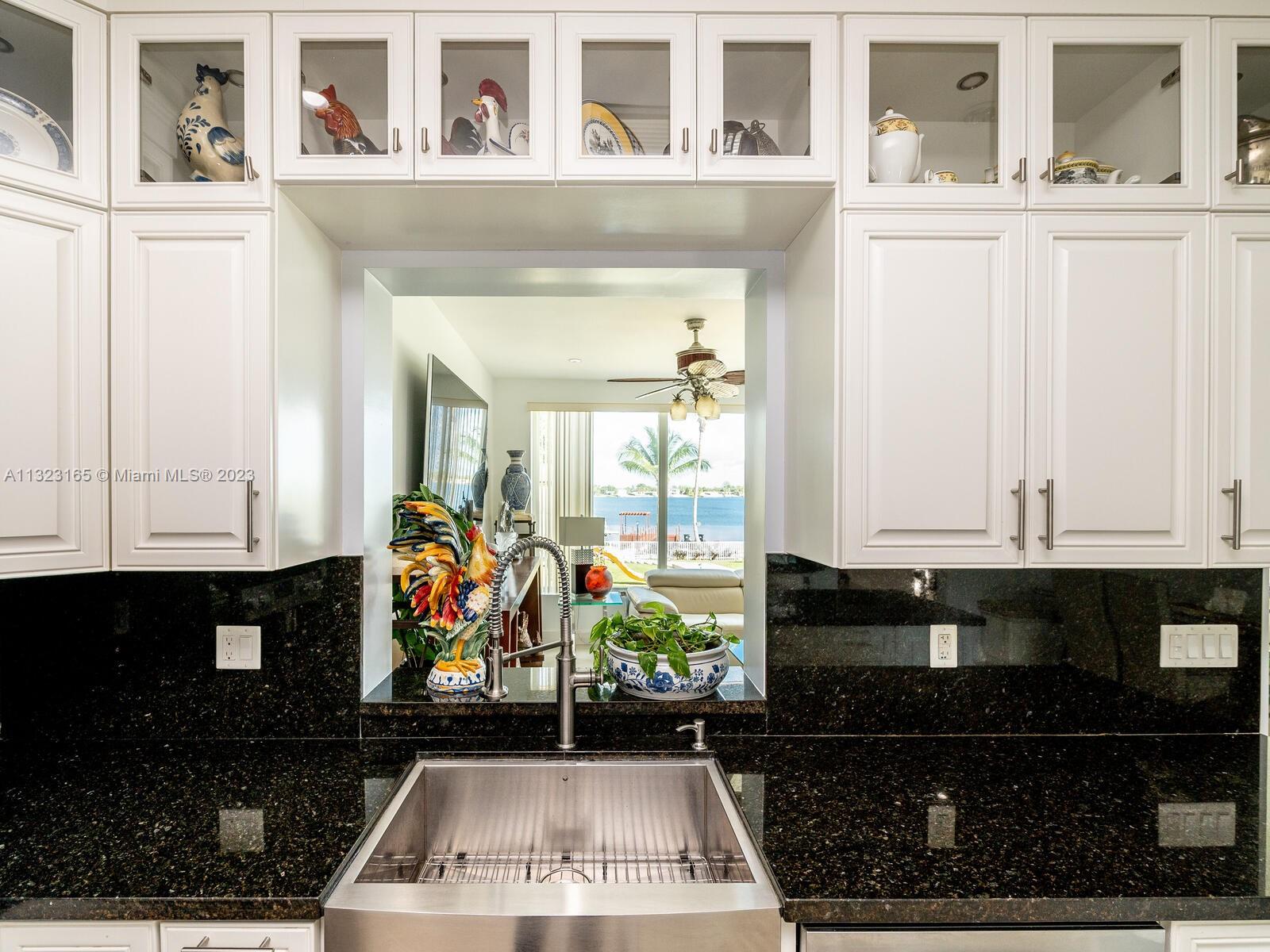 LAKE CATALINA - Residential