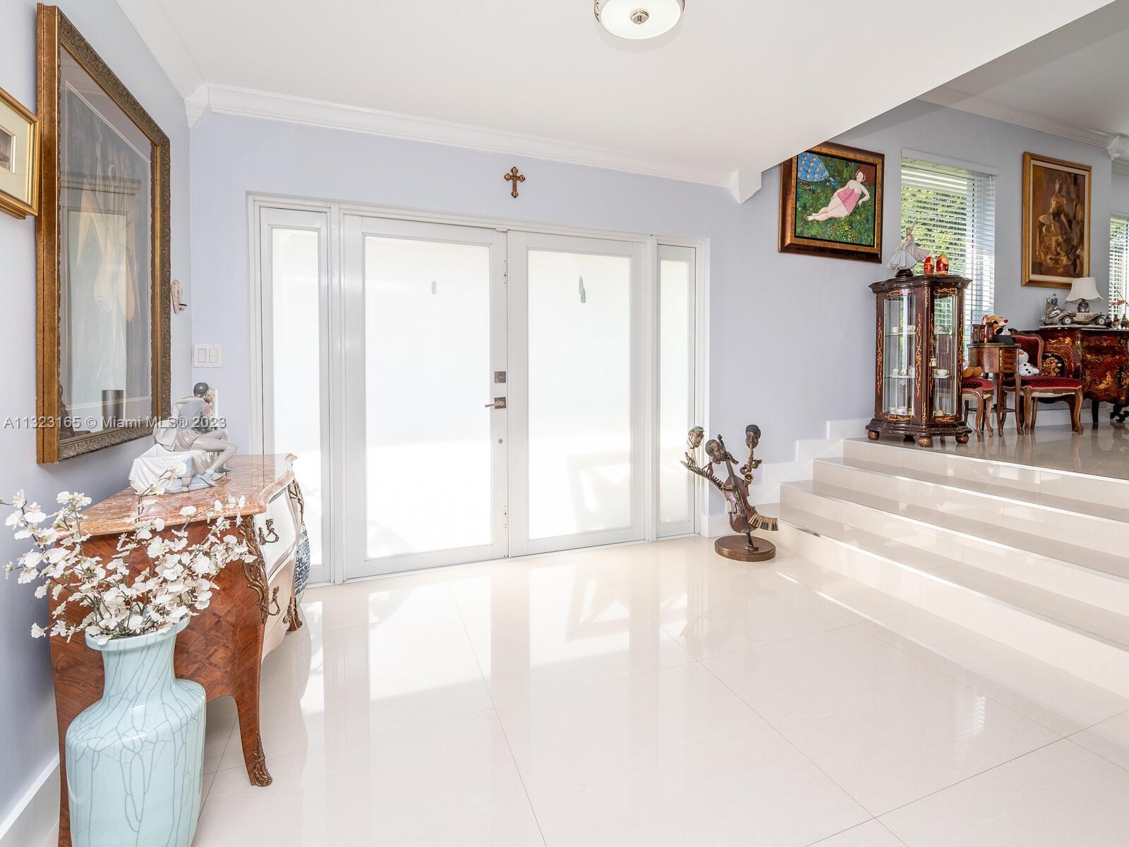 LAKE CATALINA - Residential