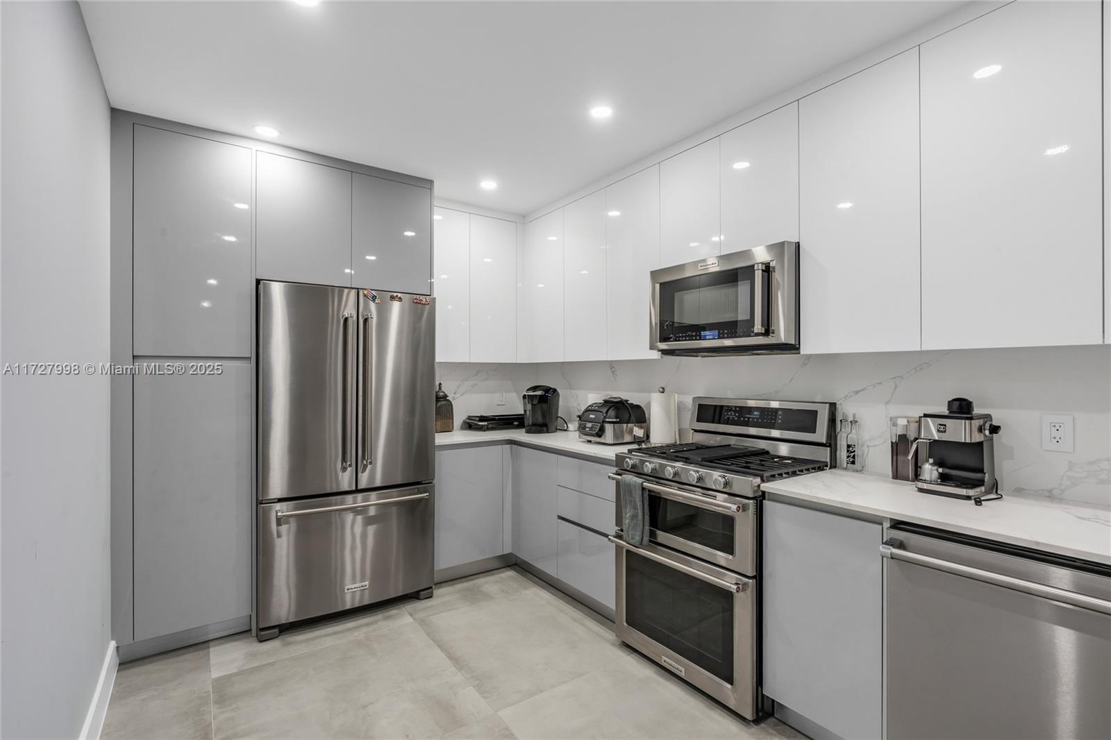 BUCCANEER PT (LARGO SOUND - Residential