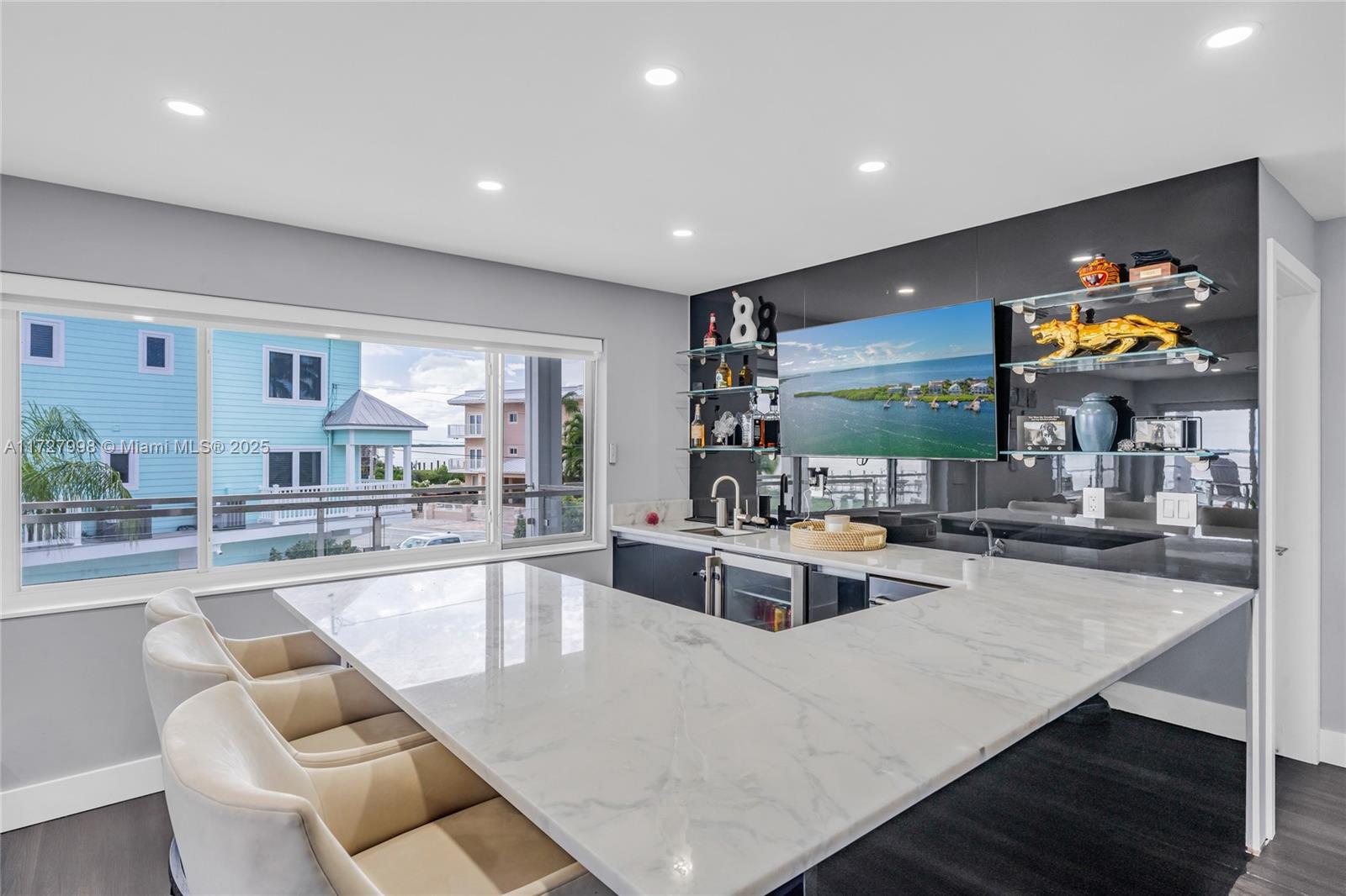 BUCCANEER PT (LARGO SOUND - Residential