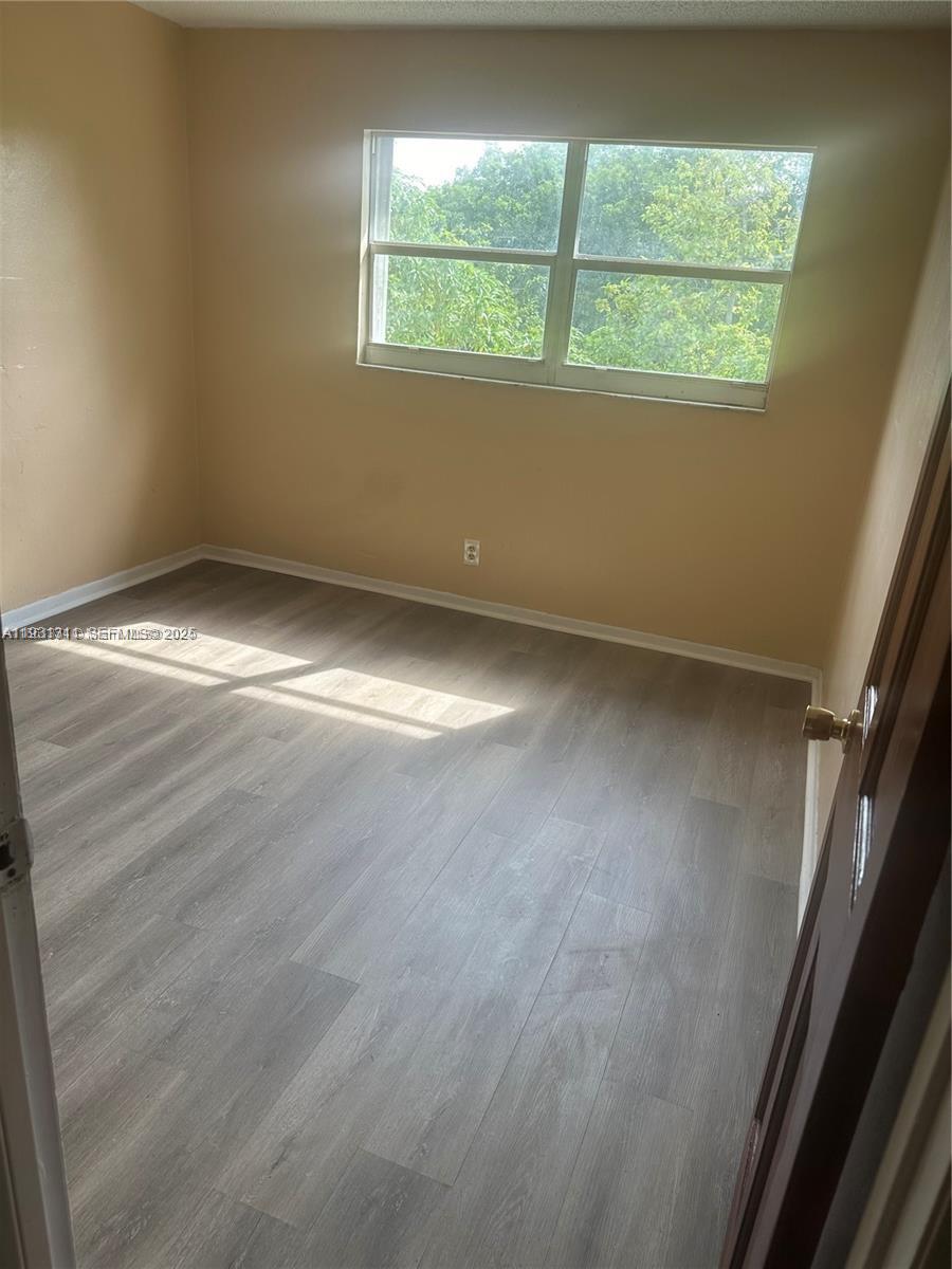 DENNIS DEV TOWNHOUSES - Residential Lease