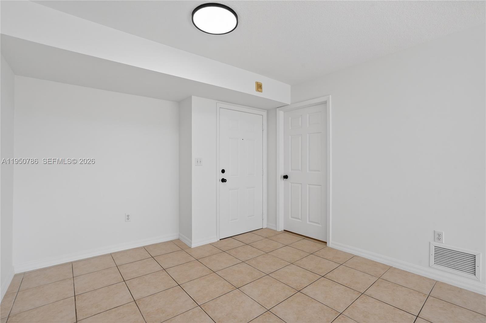 RIVER RUN SOUTH CONDO - Residential Lease