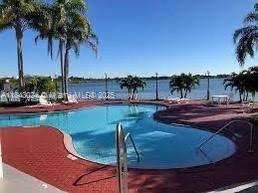 LAKEVIEW CLUB CONDO - Residential Lease