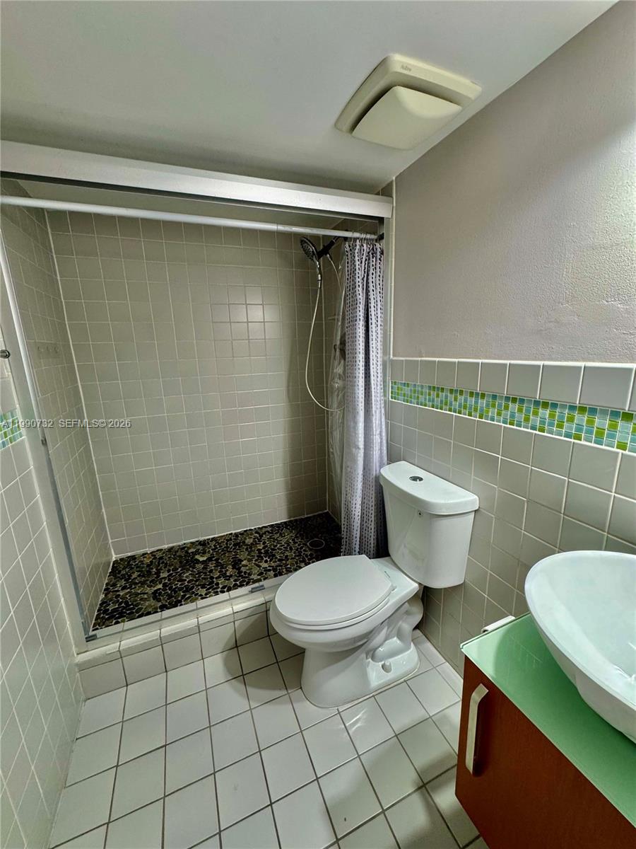 WESTBIRD VILLAGE CONDO - Residential