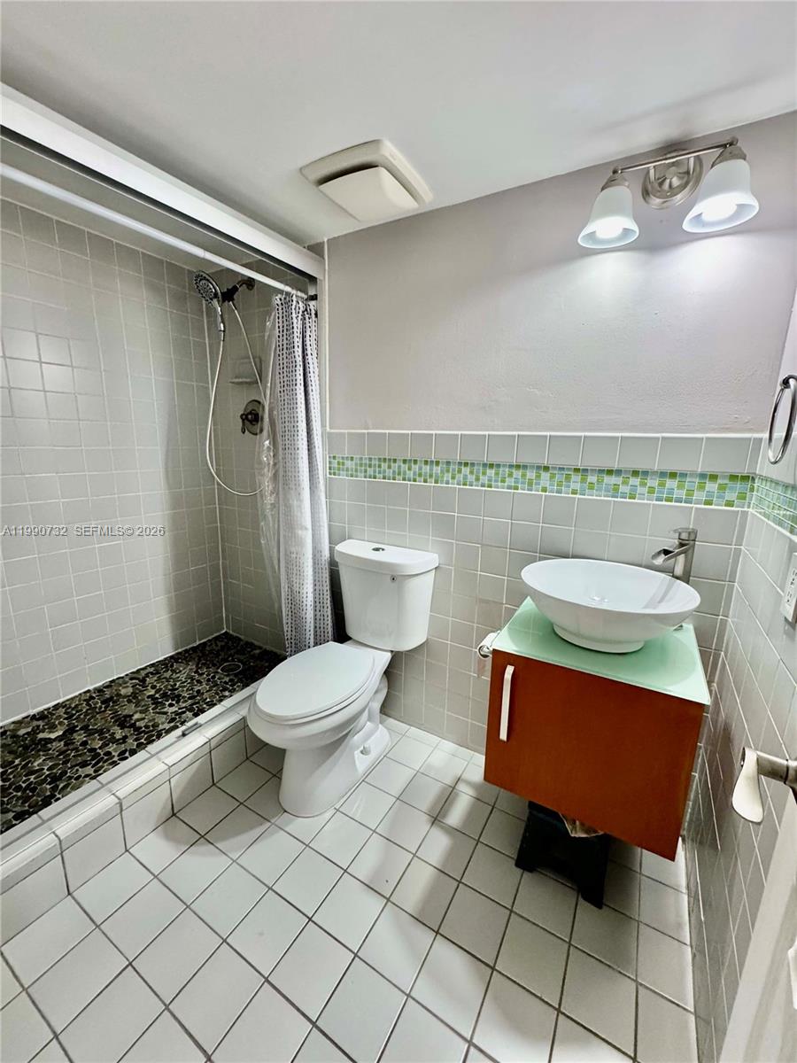 WESTBIRD VILLAGE CONDO - Residential