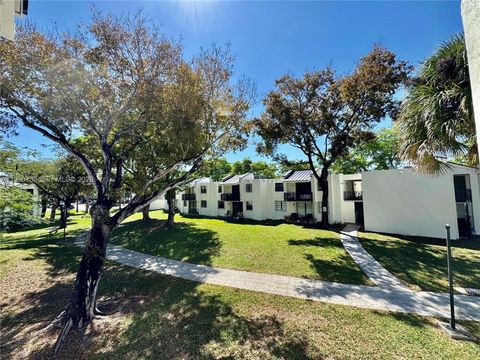Photo of 3610 SW 114th Ave #4-202, Miami, FL 33165 (MLS # A11990732)