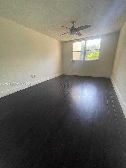 8235 Lake Dr 307