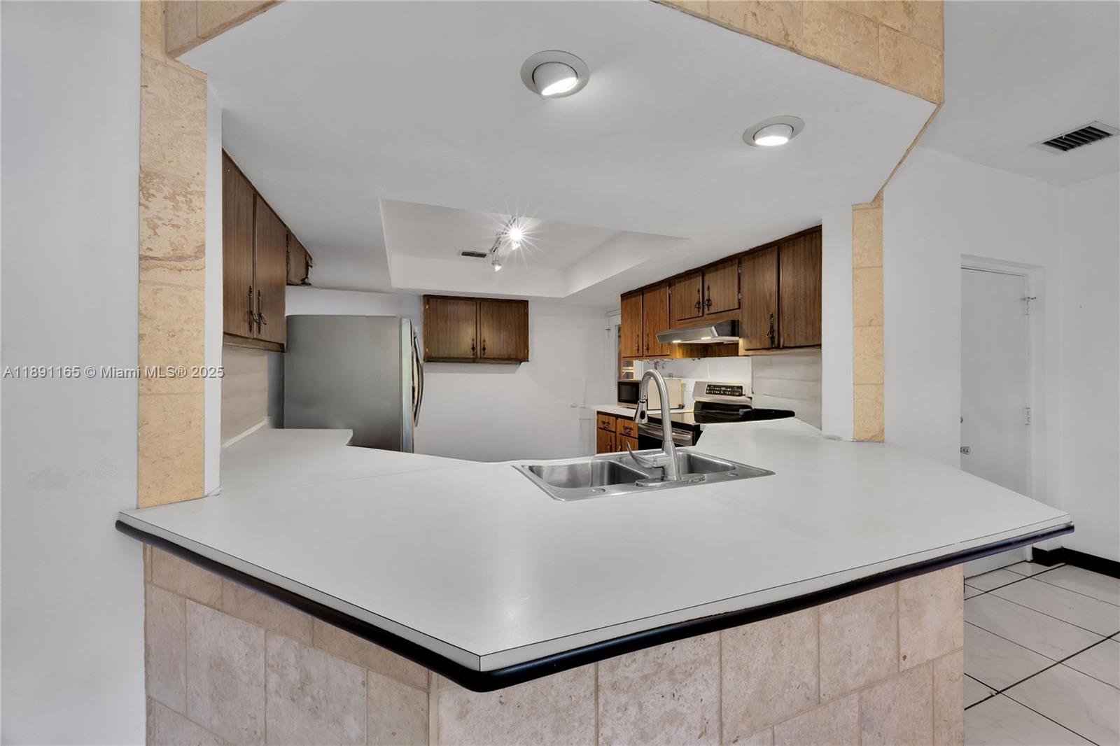 CYPRESS COVE ESTATES SEC - Residential