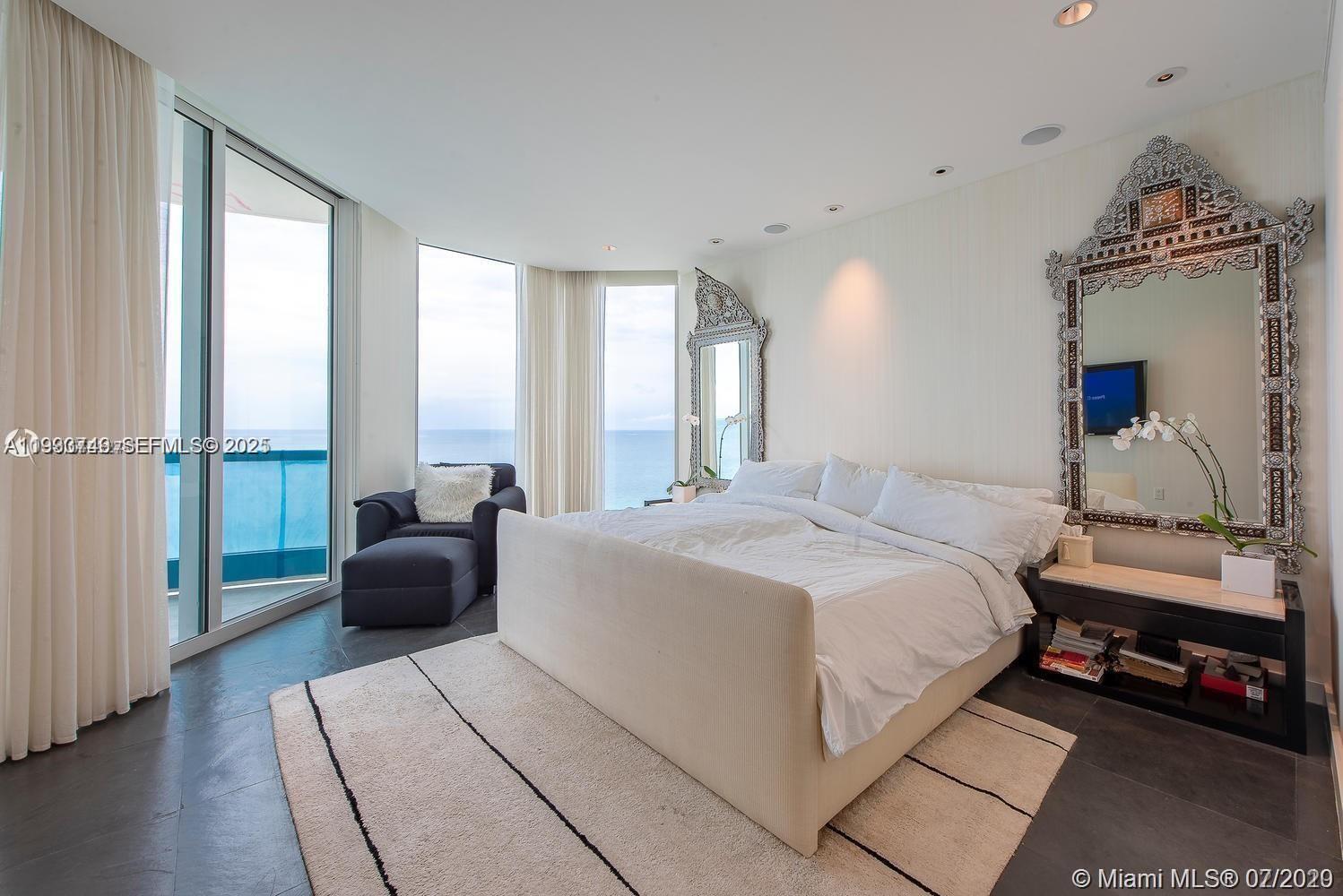 16051 Collins Ave 1503