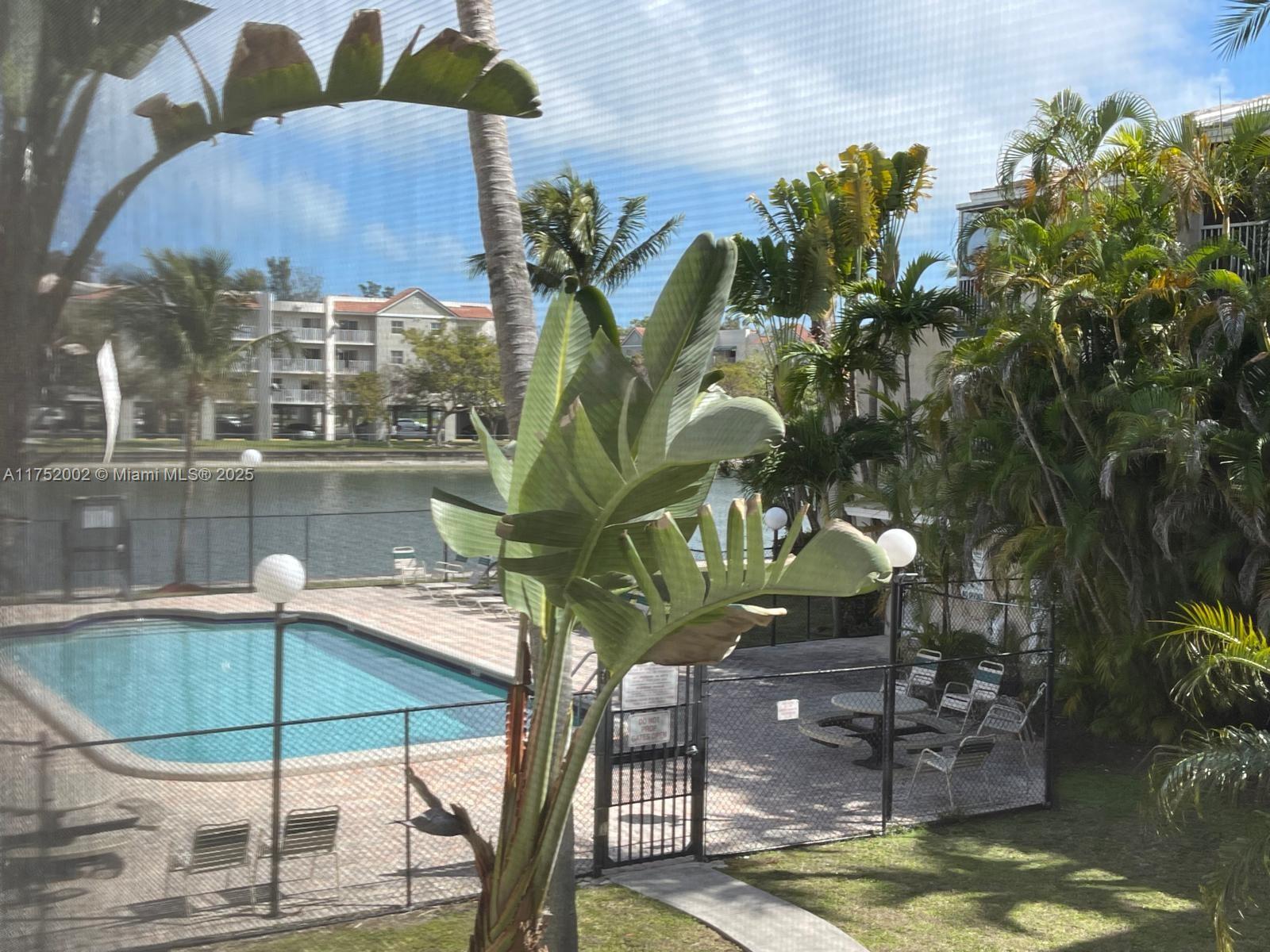 COVE CONDO PHASE II, THE - Residential