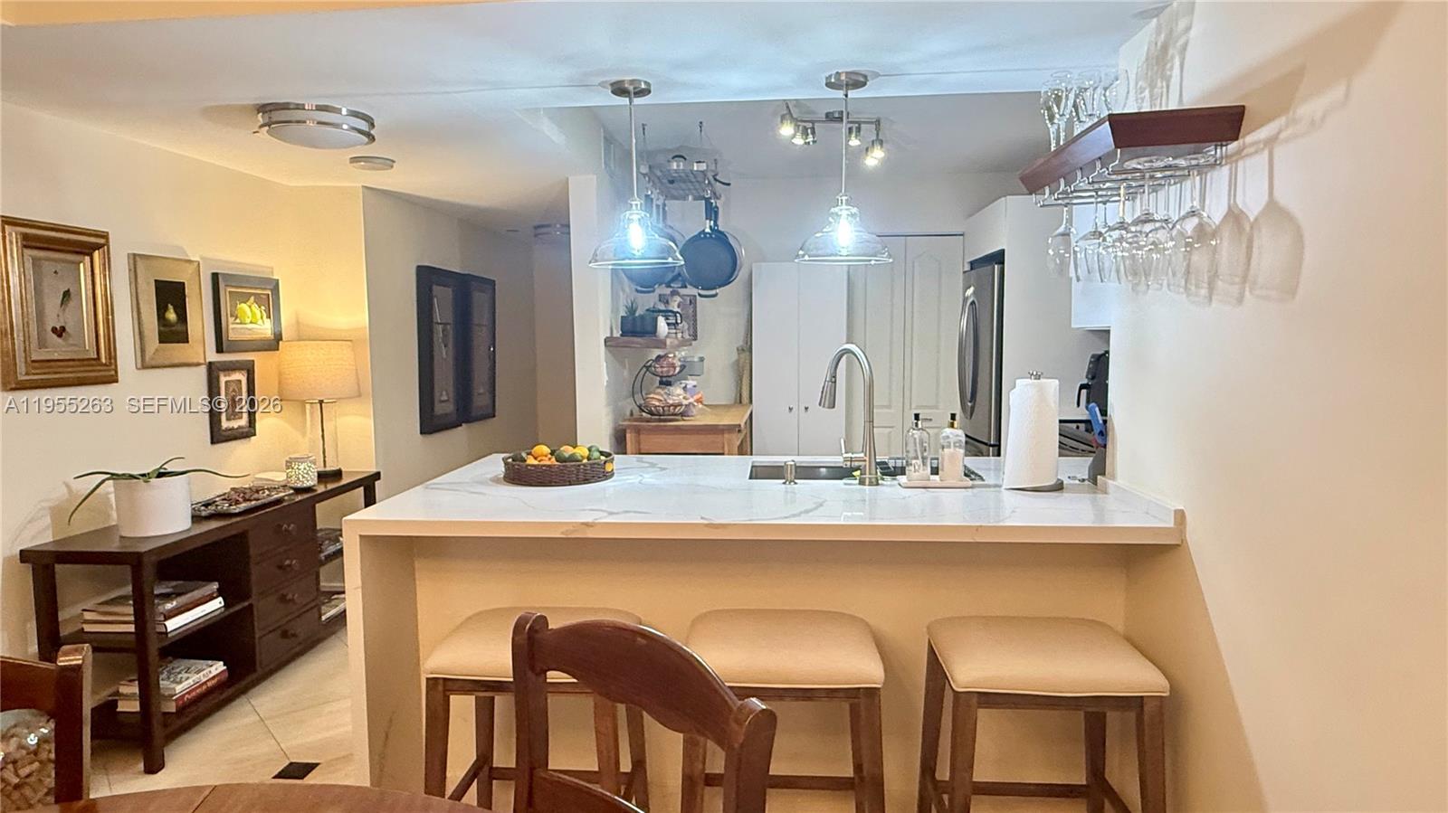 LEXCELLENCE CONDO - Residential