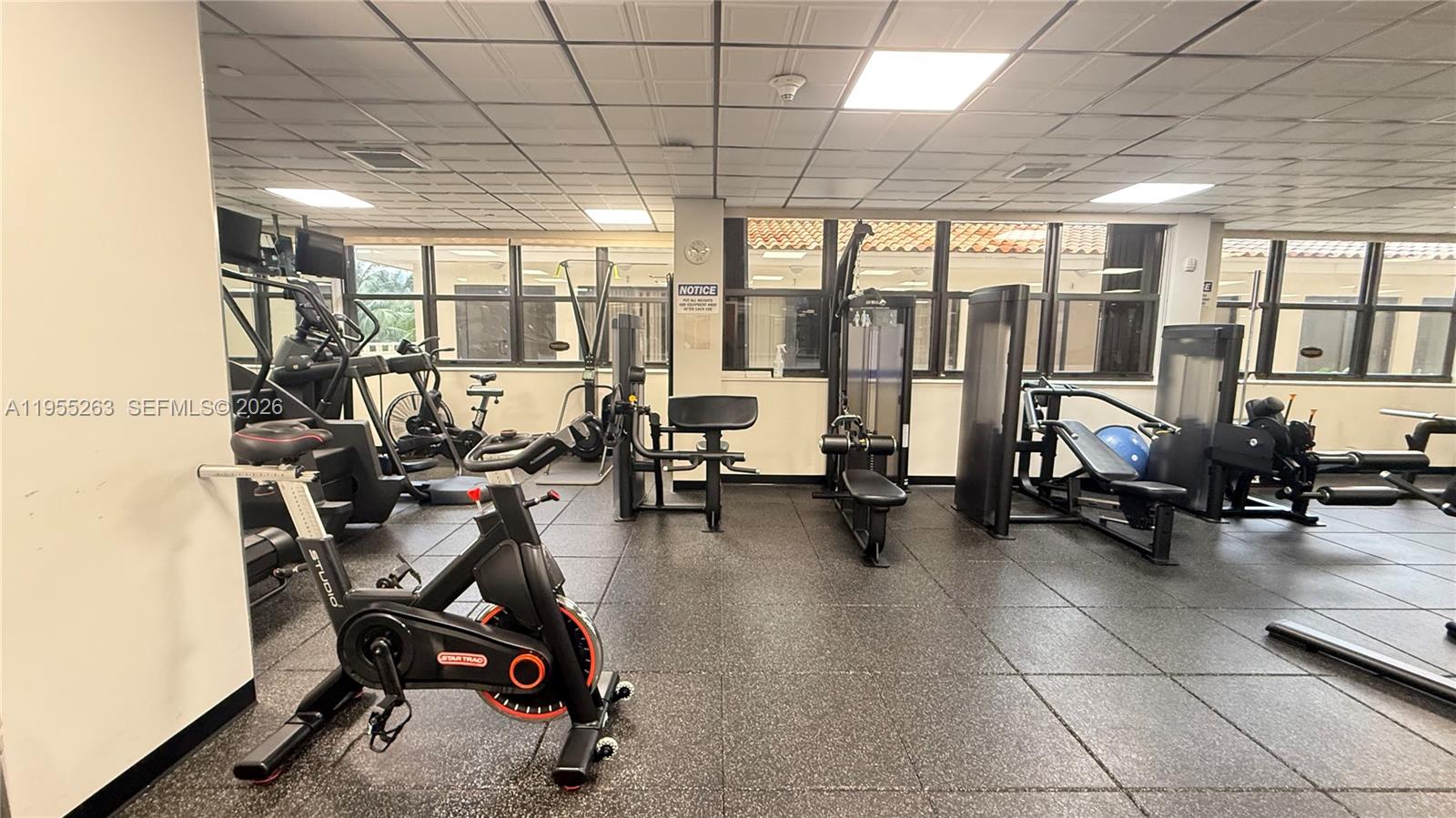 LEXCELLENCE CONDO - Residential