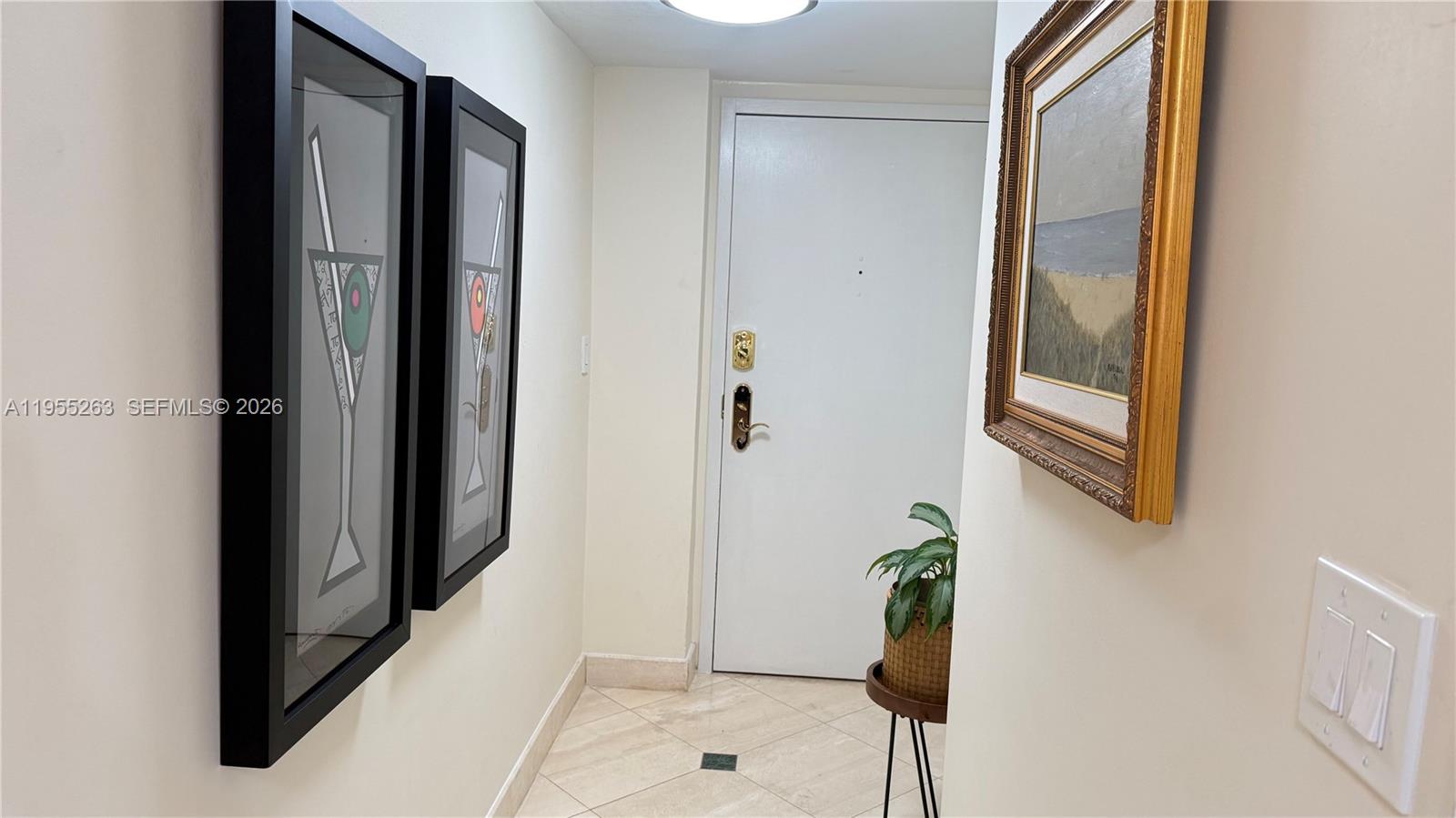 LEXCELLENCE CONDO - Residential