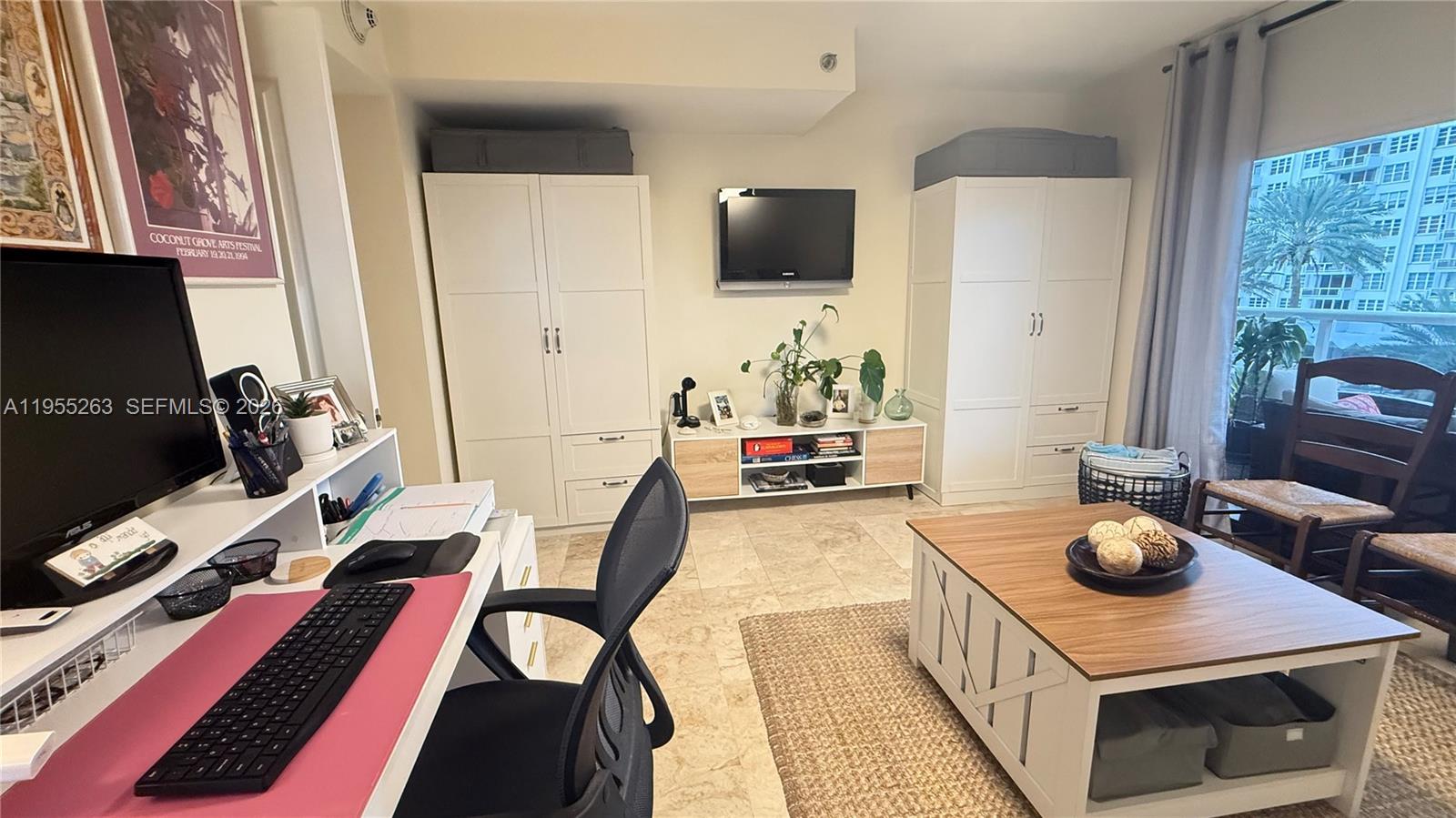 LEXCELLENCE CONDO - Residential