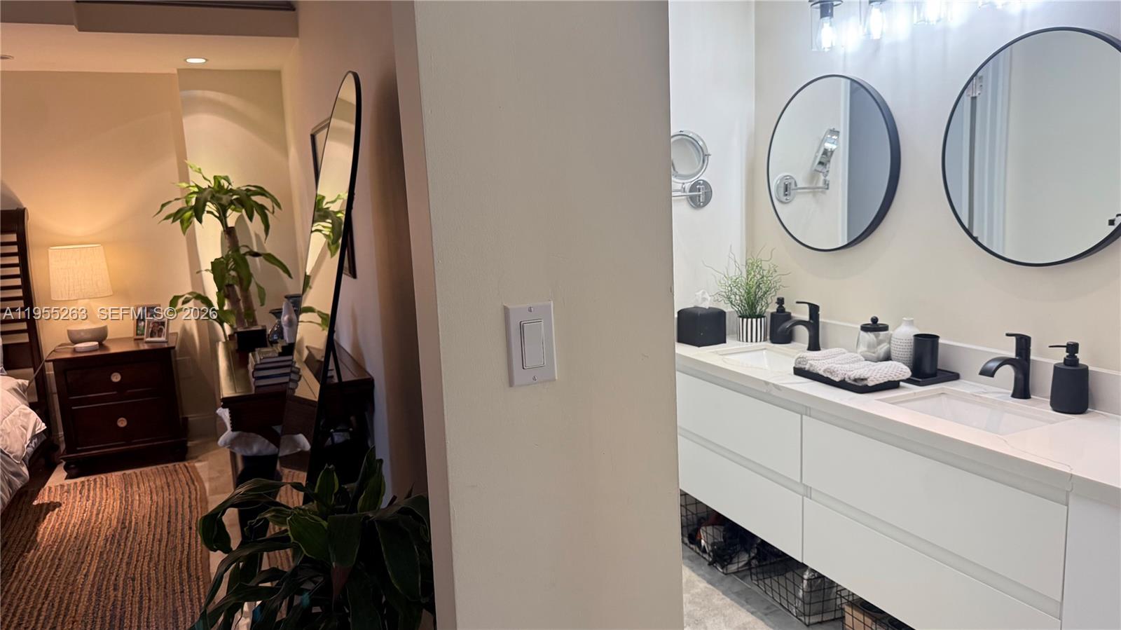 LEXCELLENCE CONDO - Residential