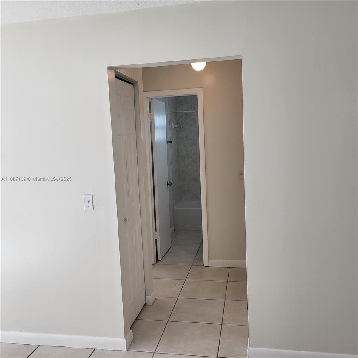 WILLOWS THE FIRST ADD - Residential Lease