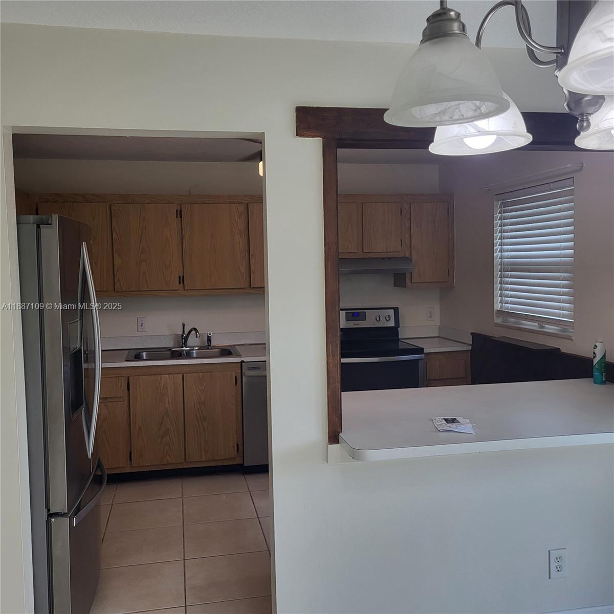 WILLOWS THE FIRST ADD - Residential Lease