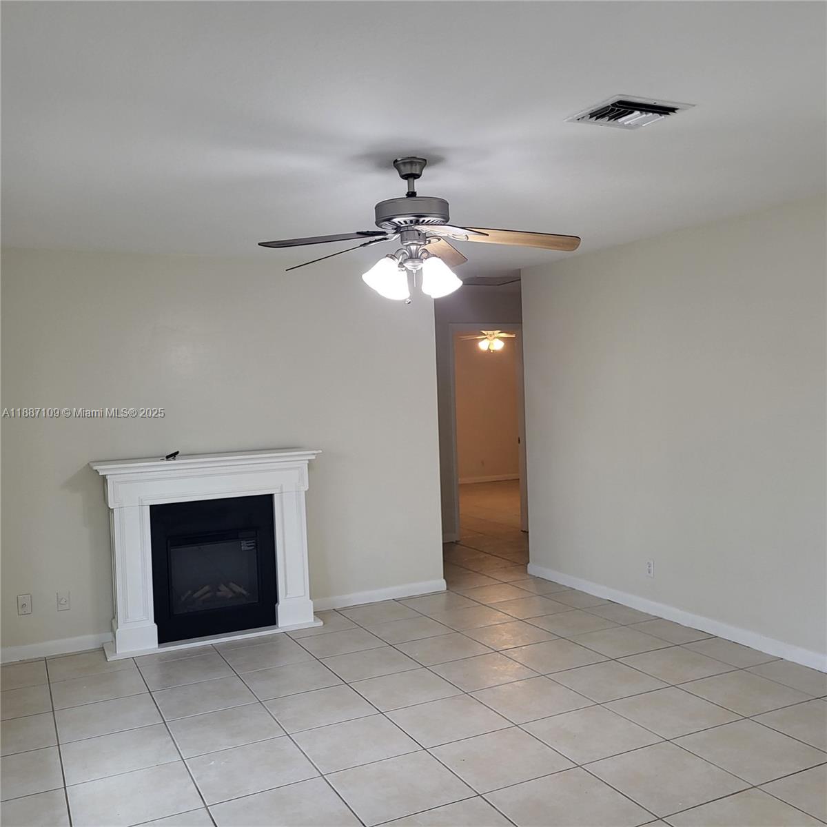 127 Seagull Ct