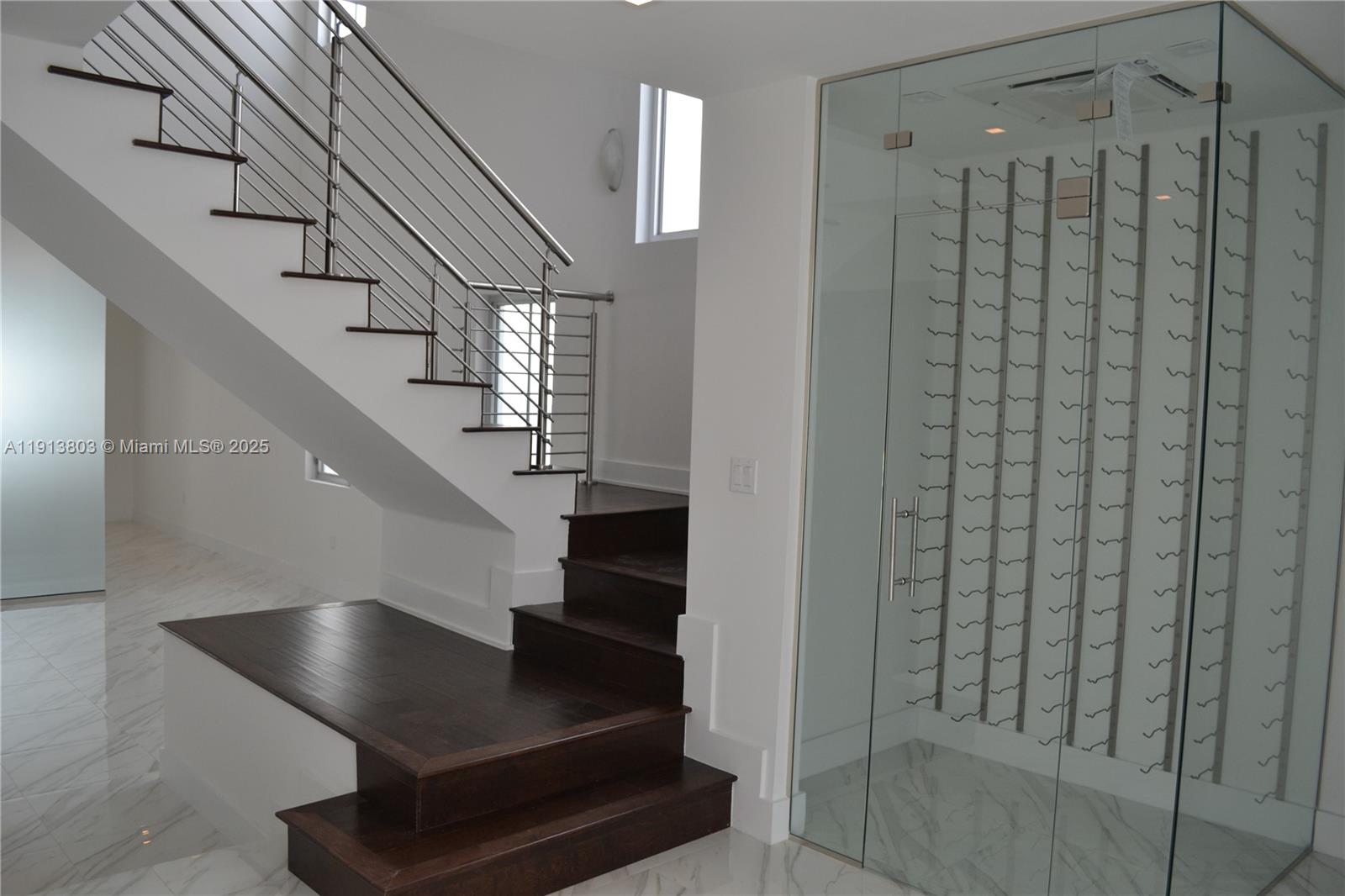 OASIS PARK SQUARE AT DORA - Residential Lease