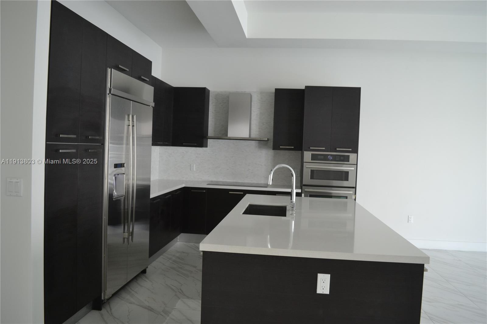 OASIS PARK SQUARE AT DORA - Residential Lease