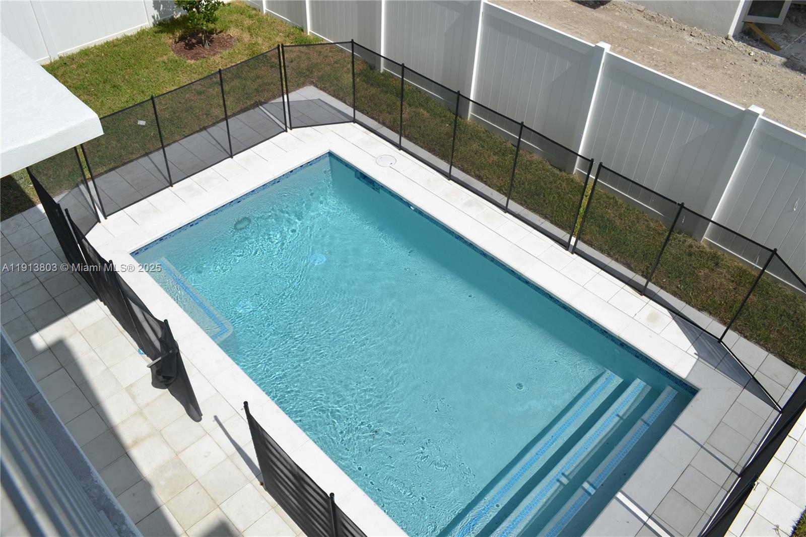 OASIS PARK SQUARE AT DORA - Residential Lease