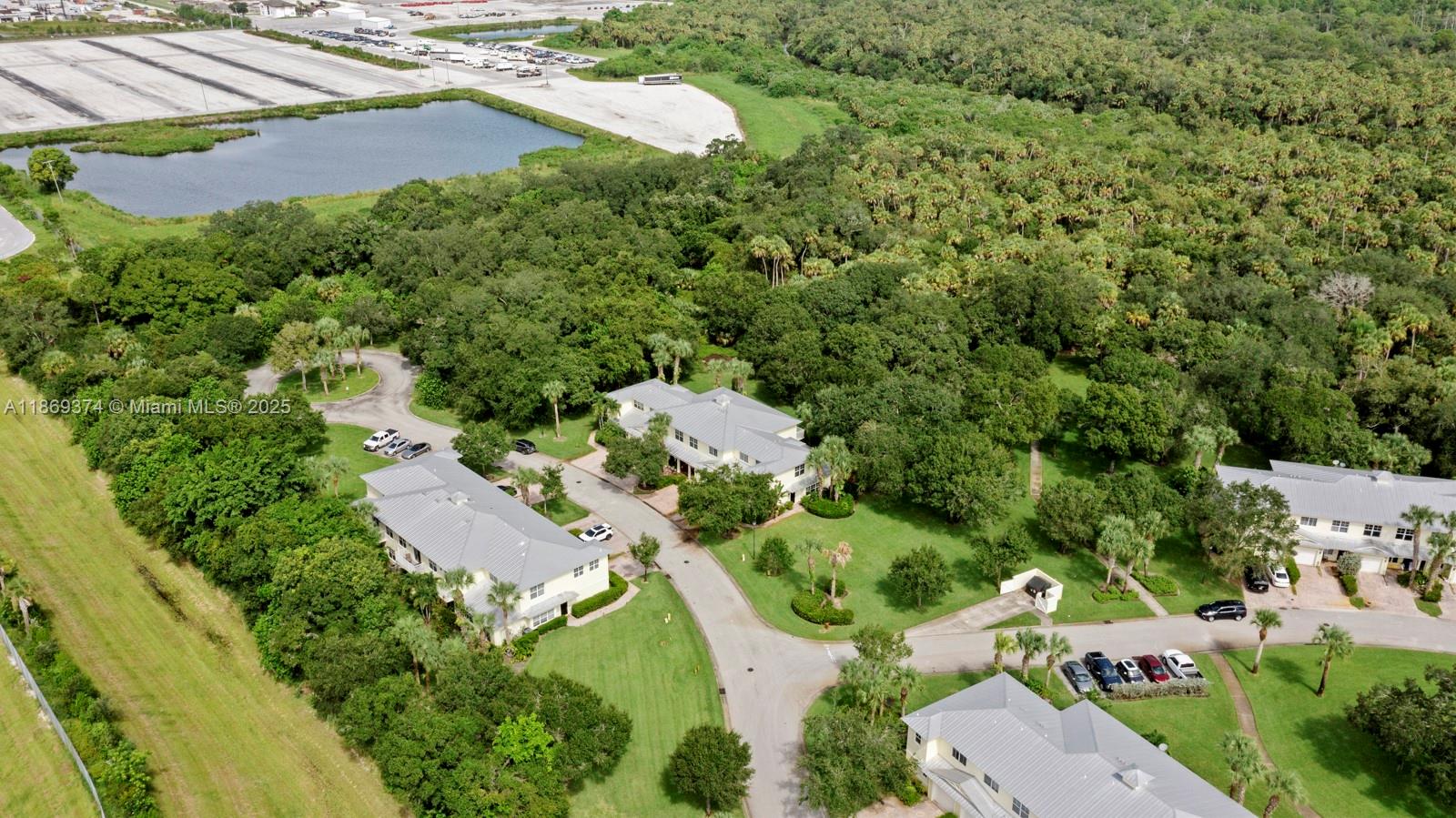 RIVER OAKS - Residential Lease