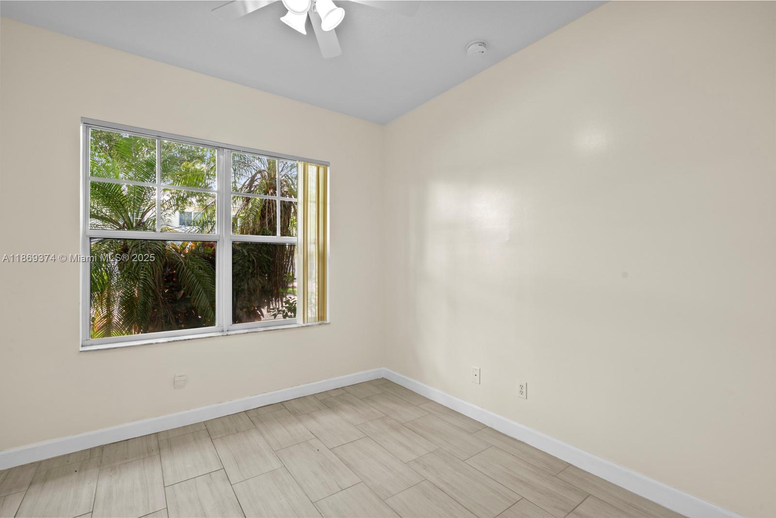 RIVER OAKS - Residential Lease